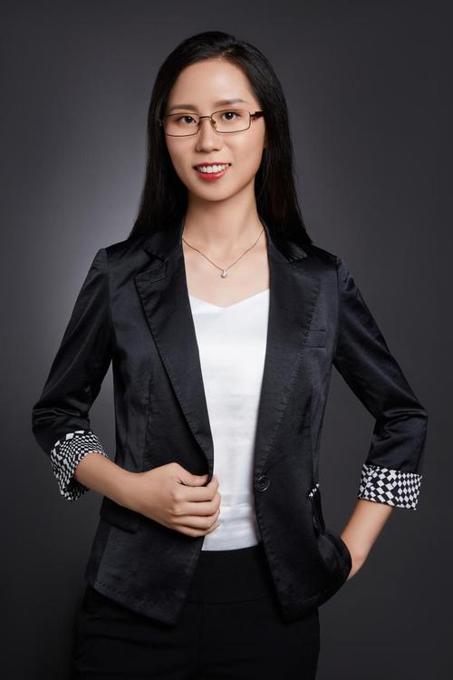 东方红资产管理基金经理王佳骏 价值投资乐天派，在专注与风控中寻找投资管理之道